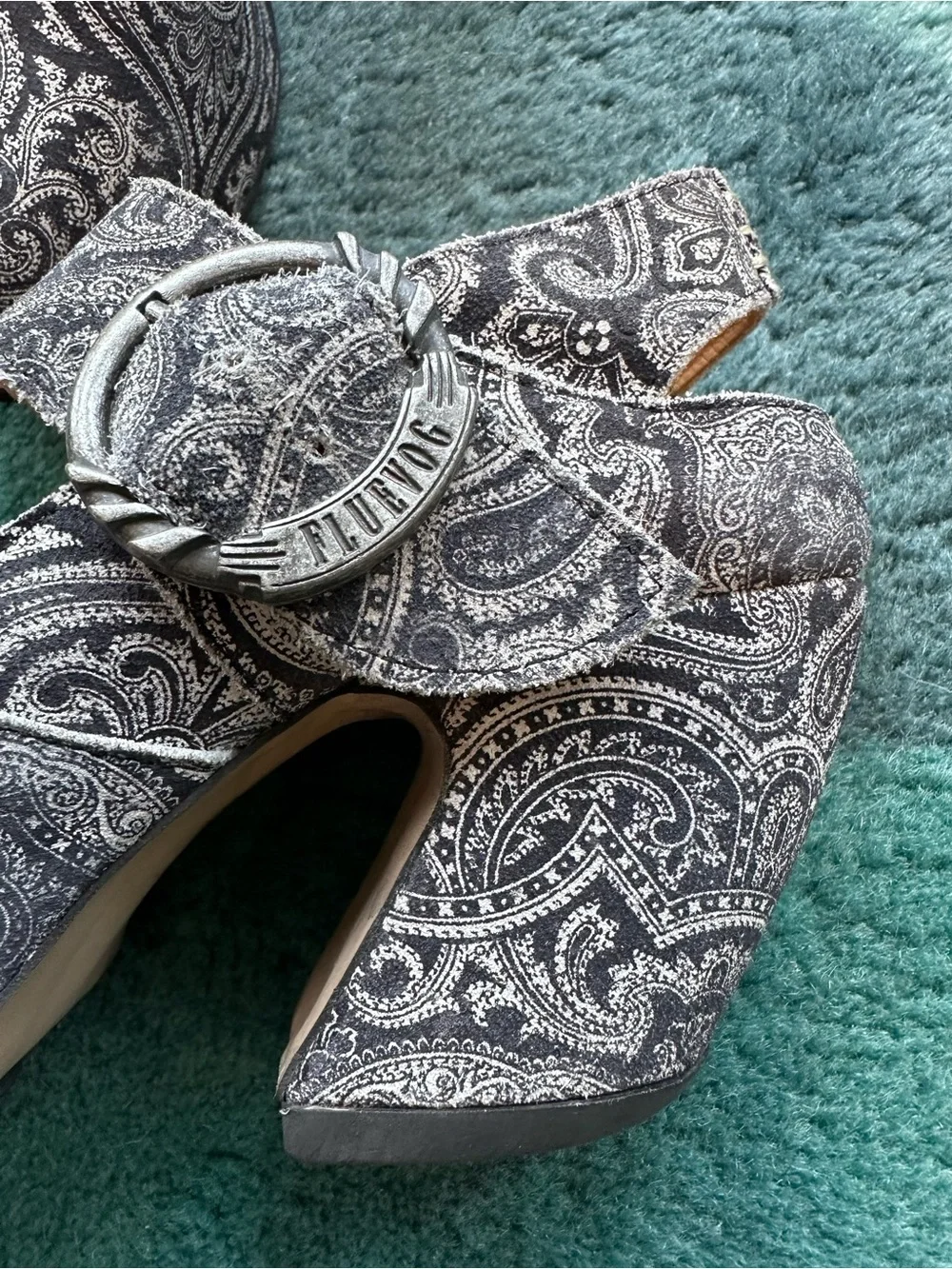 Fluevog Prepare Guide dark gray paisley suede platform slingback -7.5 (fits 7)
